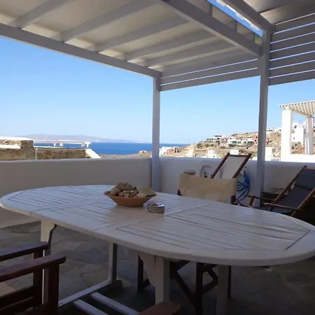 Cycladic Blue Serenity بيت للعطل