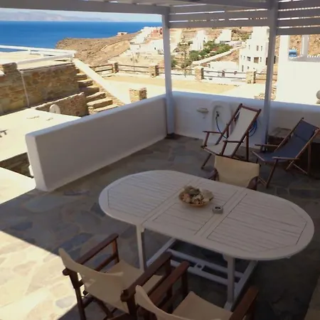 Cycladic Blue Serenity بيت للعطل